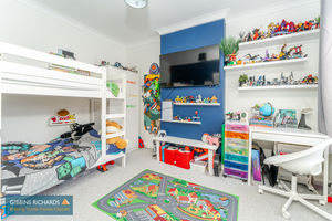 Bedroom- click for photo gallery